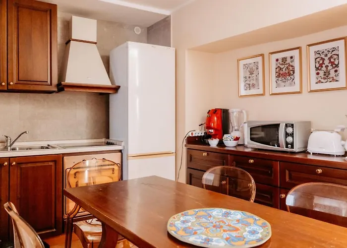 A Casitta 2 Luxury Apartments